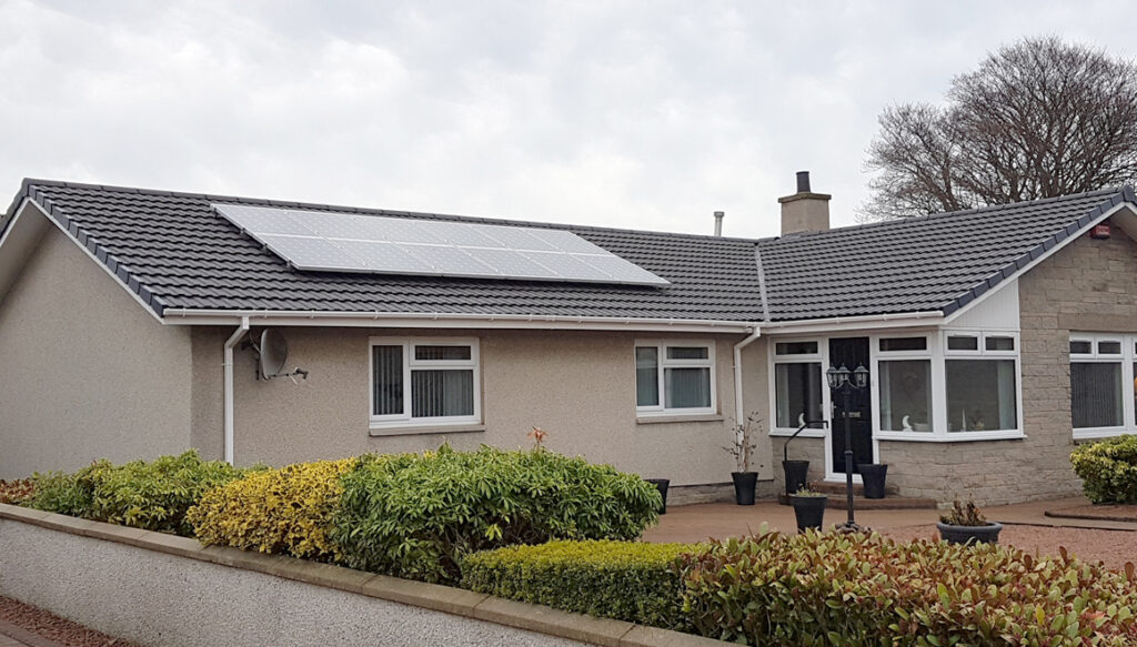 Bungalow with new tiled roof and solar panels